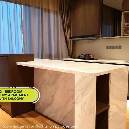 7Stonez Suites Geo38 Genting Highlands Exterior photo 3-bedroom apartment with balcony
