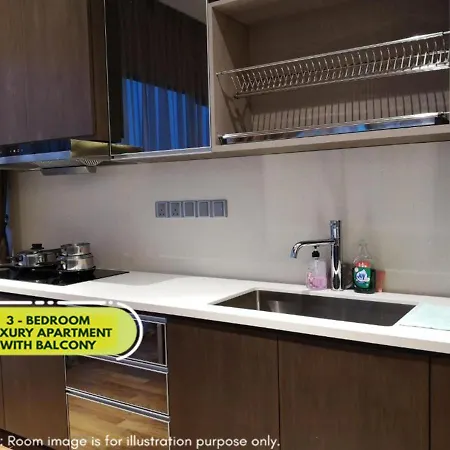 7Stonez Suites Geo38 Genting Highlands Exterior photo 3-bedroom apartment with balcony