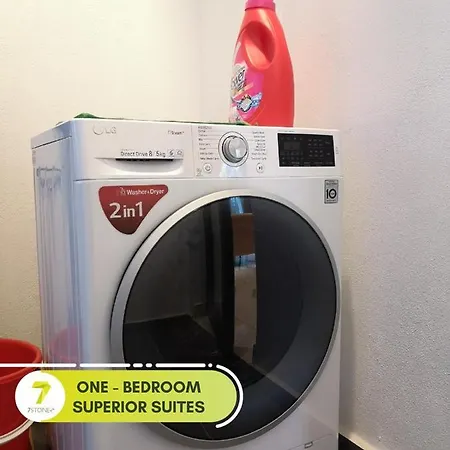 7Stonez Suites Geo38 Genting Highlands Exterior photo A washing machine