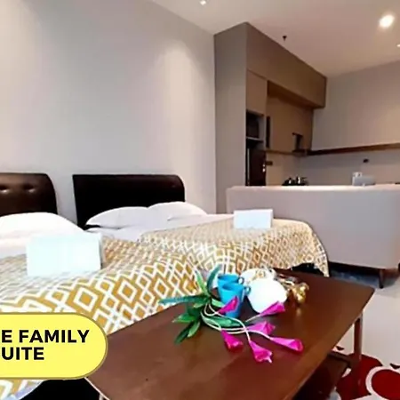 7Stonez Suites Geo38 Genting Highlands Exterior photo Deluxe Family King Suite