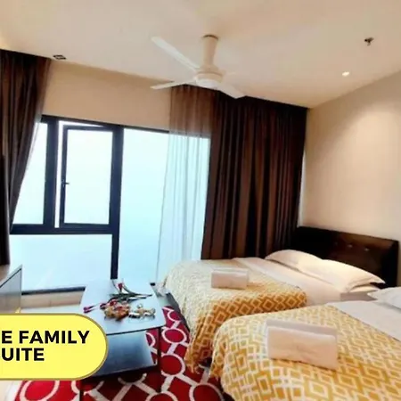 7Stonez Suites Geo38 Genting Highlands Exterior photo Deluxe Family King Suite